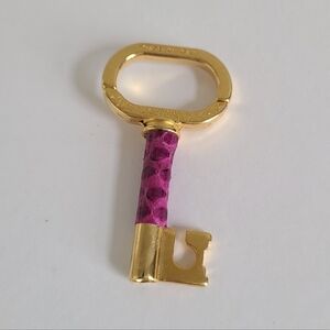 Vintage Pierre Cardin Italy Gold Tone Purple Snakeskin Key Ring Fob Purse Charm